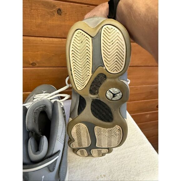 Nike Air Jordan 6 Rings basketball shoes in a \